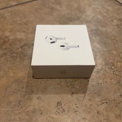 Apple AirPods 4