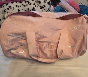 Reebok Pink Duffle Medium Gym Bag **Buckeye