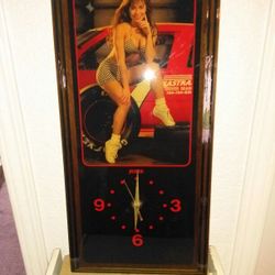 Snap-on wall clock1980s