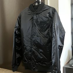 Chicago Bulls Satin Varsity Jacket - size Medium