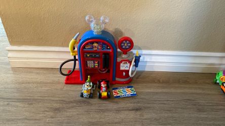 Mickey Mouse Roadster Gas Station