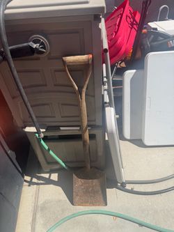 Vintage D Handle Shovel