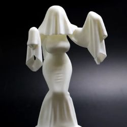 Ghost Girl Collector’s Figure