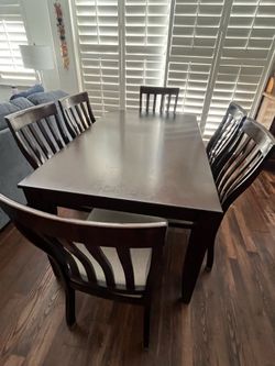 Dinning table