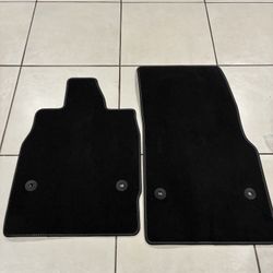 C8 Corvette OEM Front Mats 