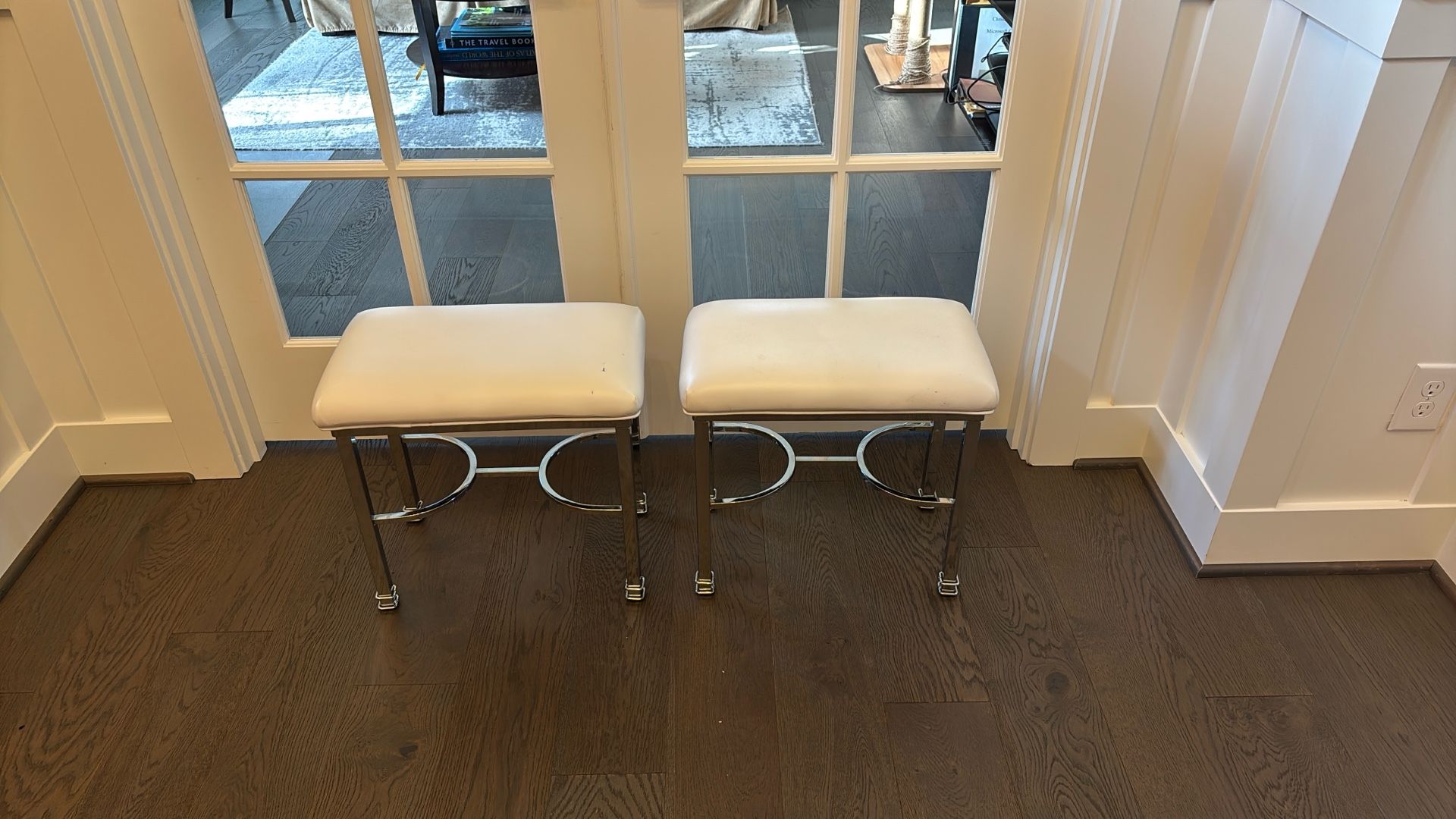FREE 2 VanityStools Chrome/ White 