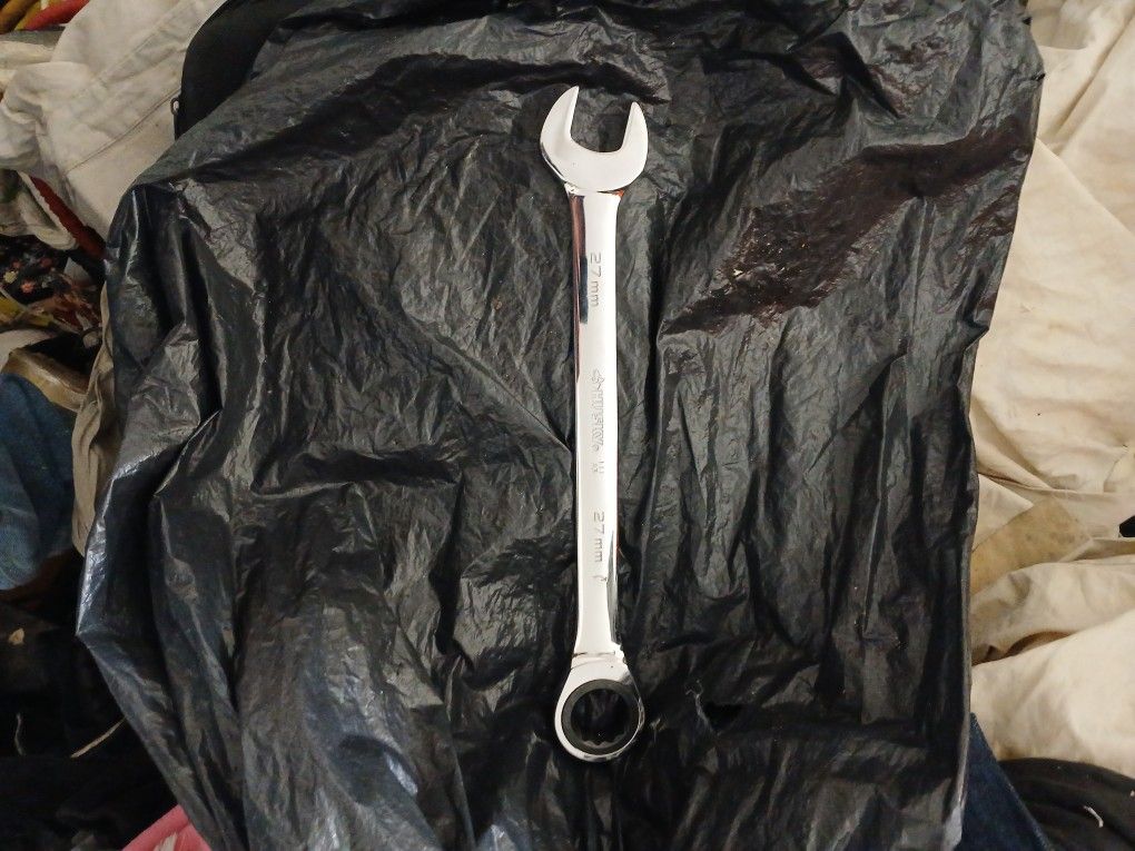 Husky 27mm Wrench Ratchet