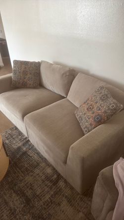 2 piece couch with pillows