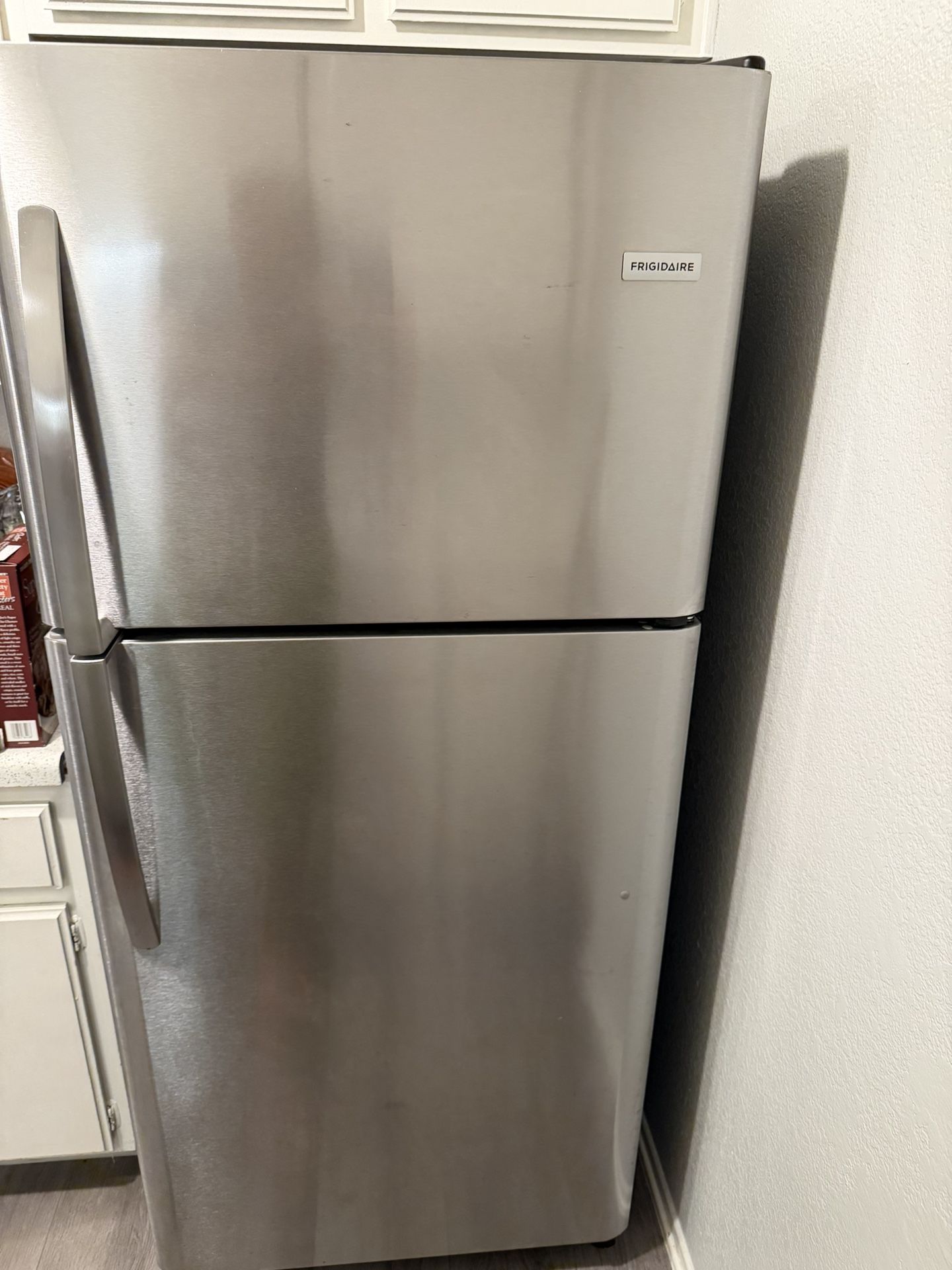 Frigidaire Refrigerator
