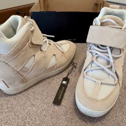Sorrel Women’s Wedge sneakers 9.5