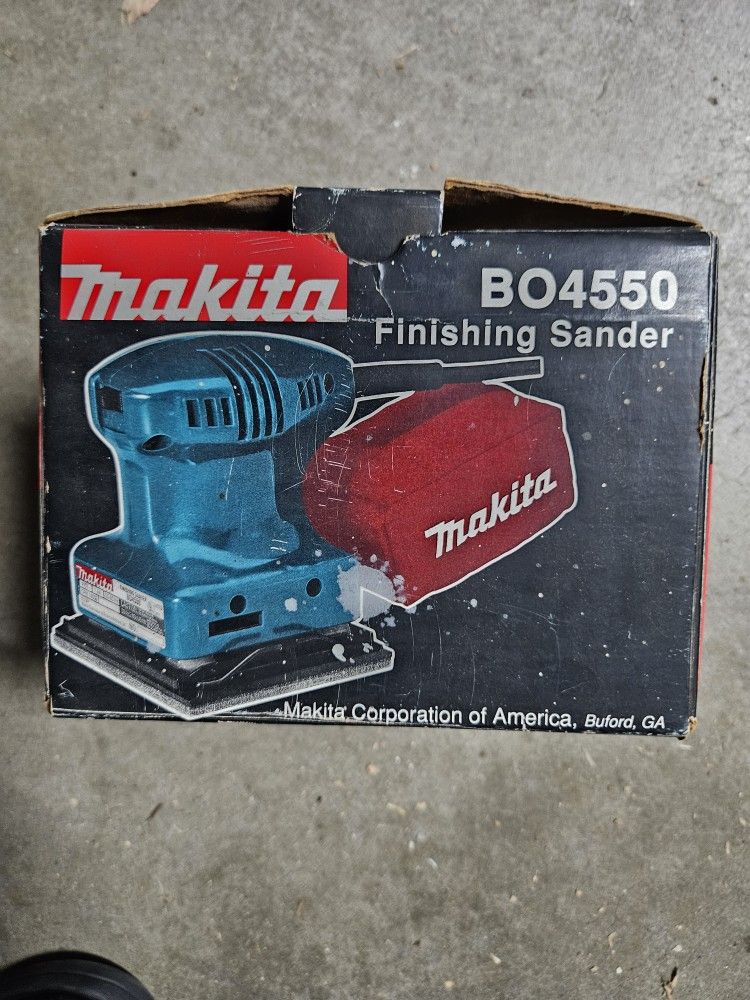 Makita  Finishing Sander