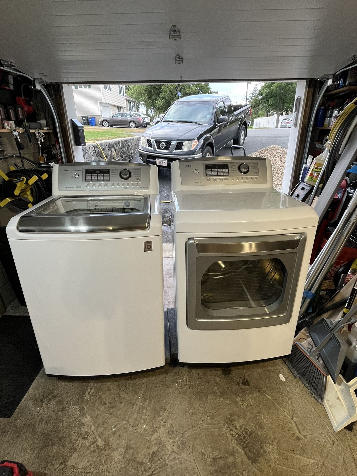 LG Smart Washer & Electric Dryer Set