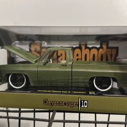 M2 Machines SquareBody Syndicate Green Beans Chase