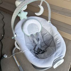Graco Baby Swing