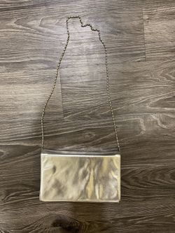 Silver Metallic Purse Clutch With Chain