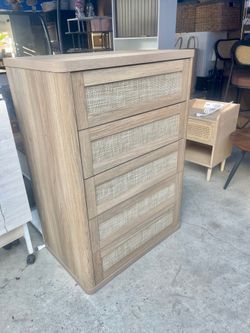 Newly assembled 5-drawer chest of drawers for sale