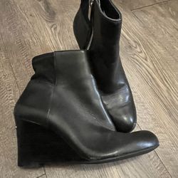 Michael Kors ankle boots, size 7