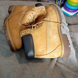 Timberland Boots Men's Size 10 Medium