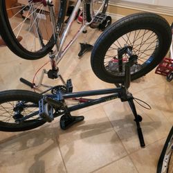 Kink Carve 16 Inch Kids  Bmx Bike 