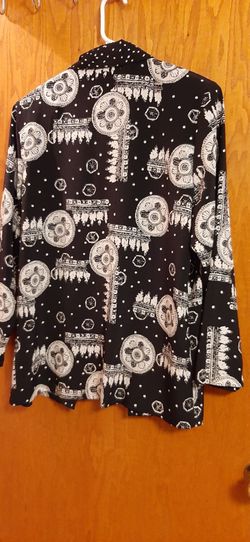 Vintage Alfred Dunner Black and White Pattern Jacket
Size 10