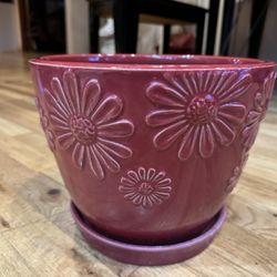 Nice Ceramic Pot With Saucer