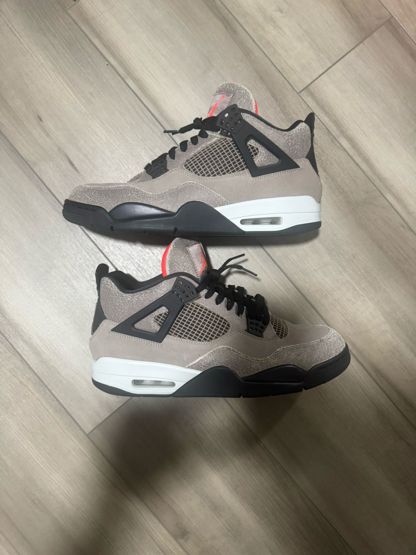 Air Jordan 4 Retro ‘Taupe Haze’