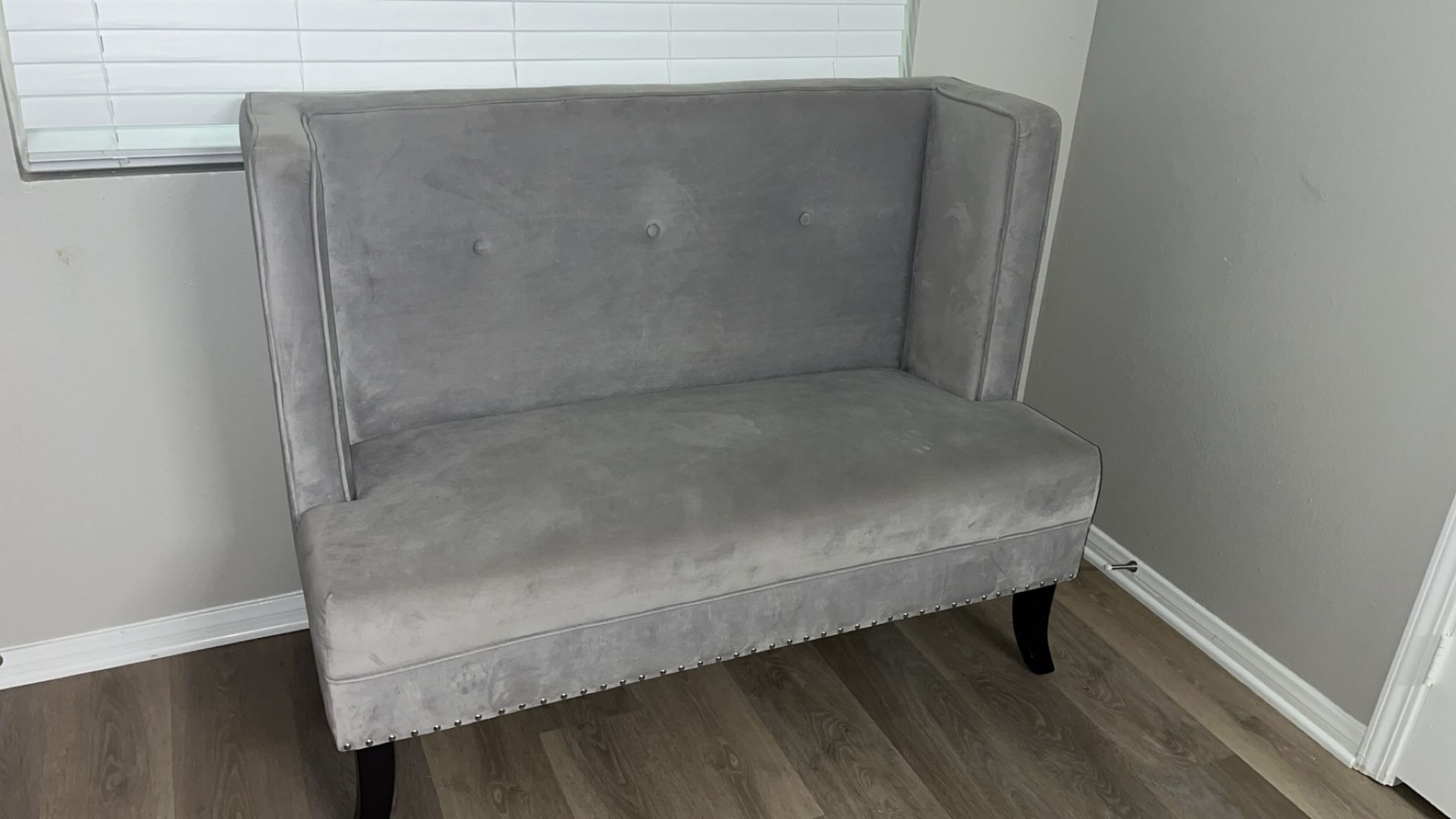 Small Couch For Bedroom