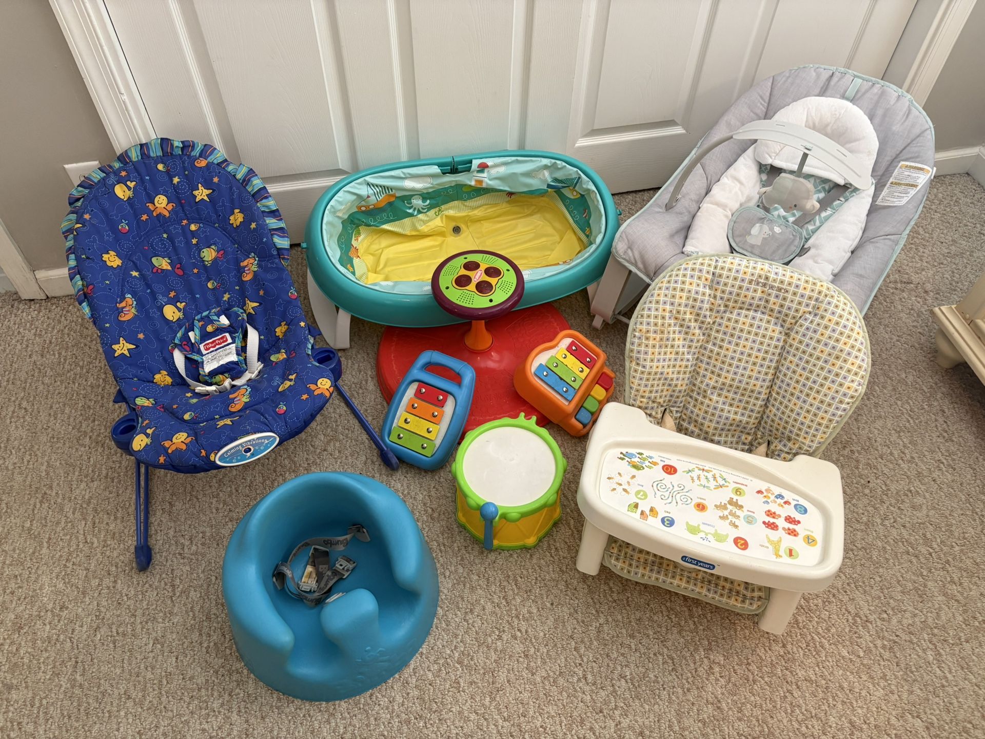 Infant Toys & Seats