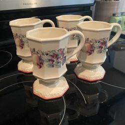 Set of 4 Vintage Coffee Mugs 