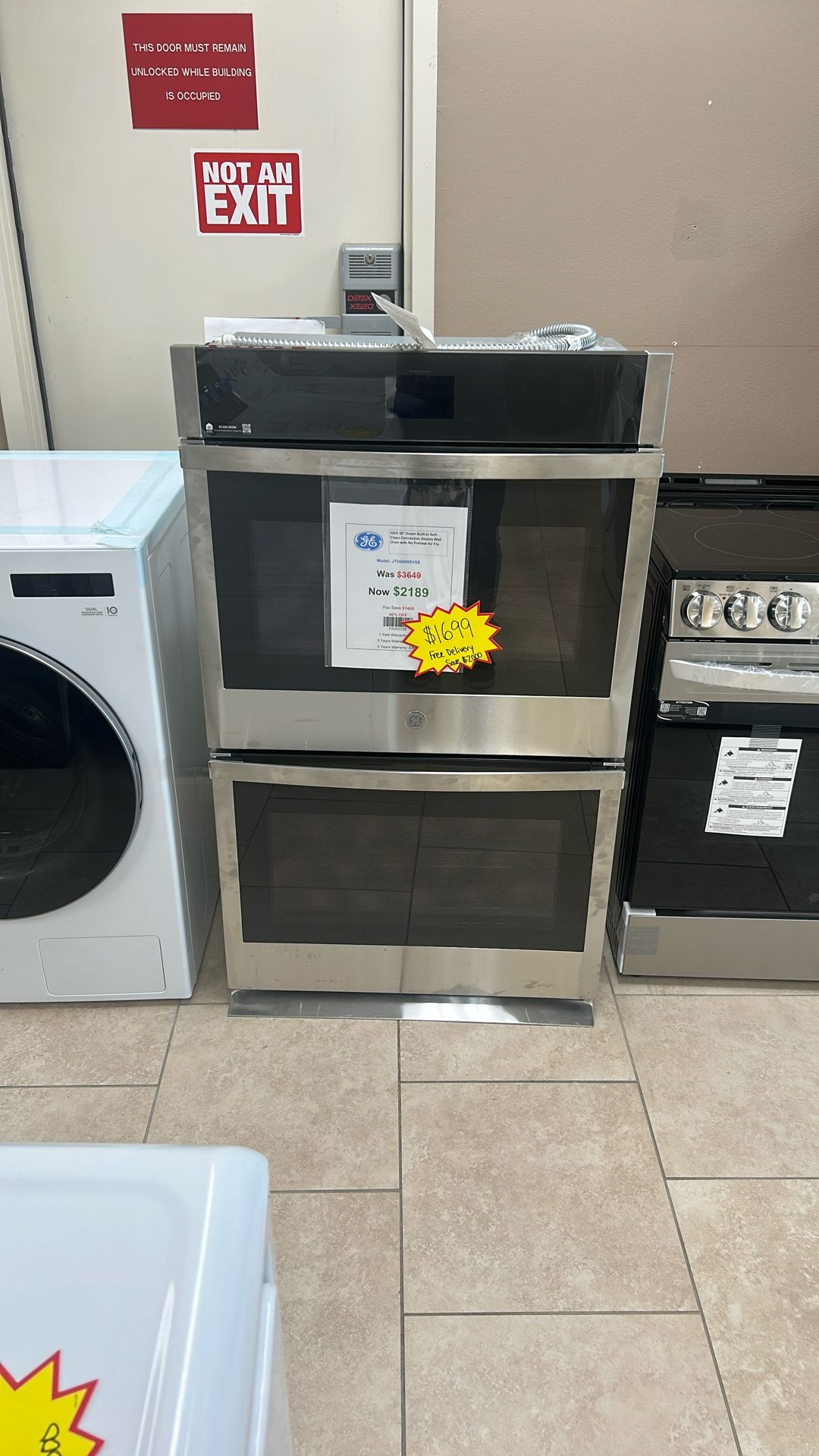 Ge 30 Inch Smart Built And Self Clean Conduction Double Wall Oven With No Preheat Air Fryer