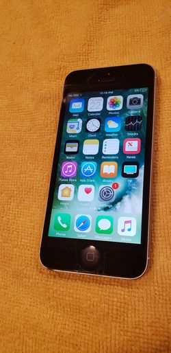 iPhone 5 Unlocked Any Carrier $65