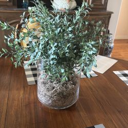 Glass artificial plant centerpiece