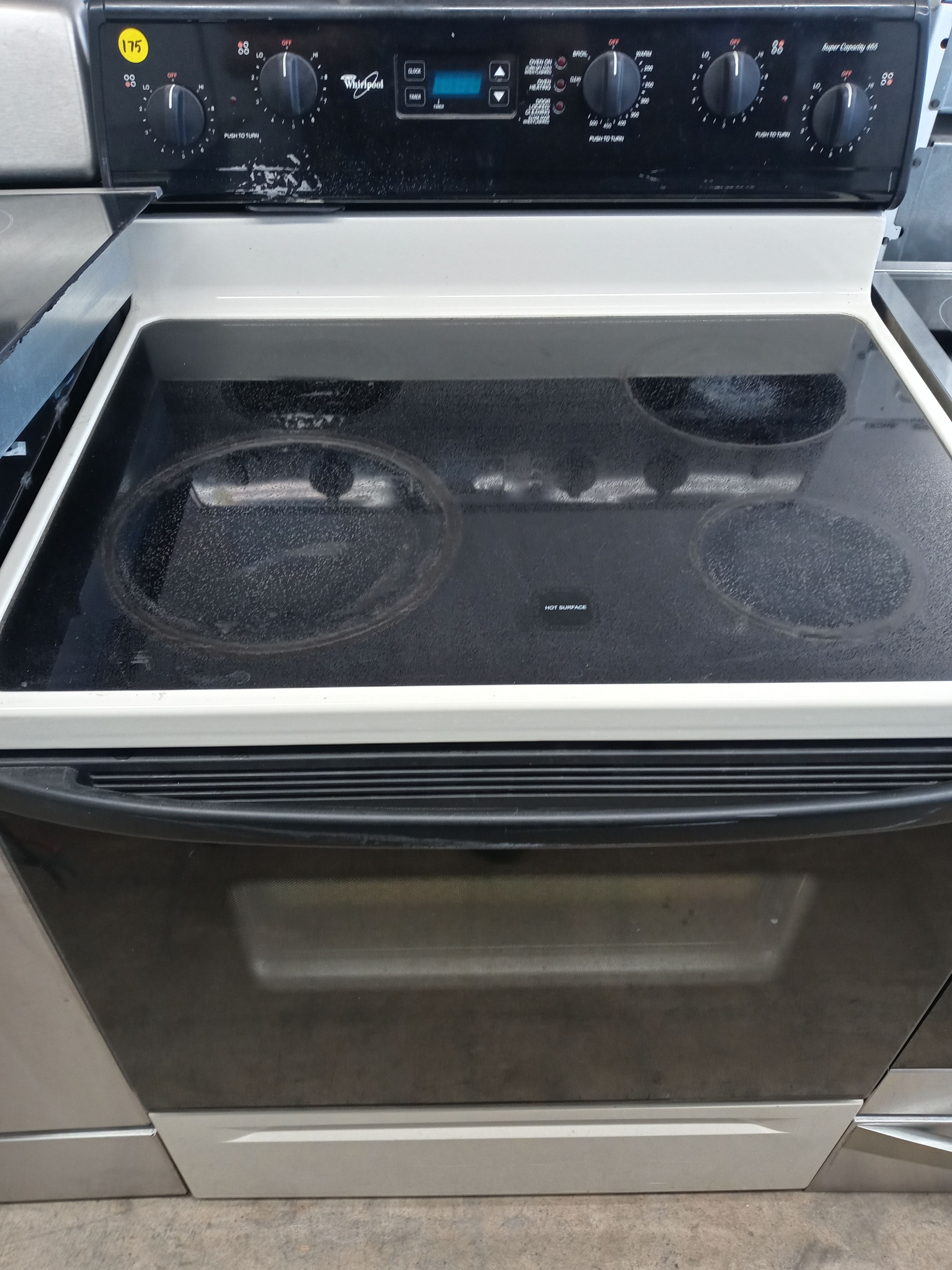 Whirlpool almond and black glasstop stove - Free deliery