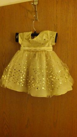 12 mnths nwot gold dress