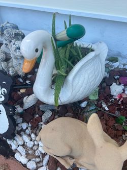 Pair of porcelain swan planters  for your garden