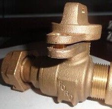 Curb Stops (4) FORD 3/4" Meter X 3/4" METER TURN OFF VALVE NL

