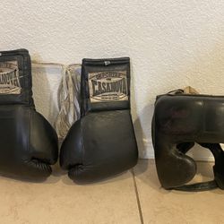 Boxing Gloves, Casanova Headgear Casanova Size 14 To Spar used