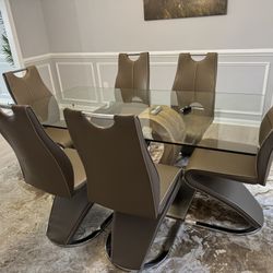 Dining Room Furniture Set 