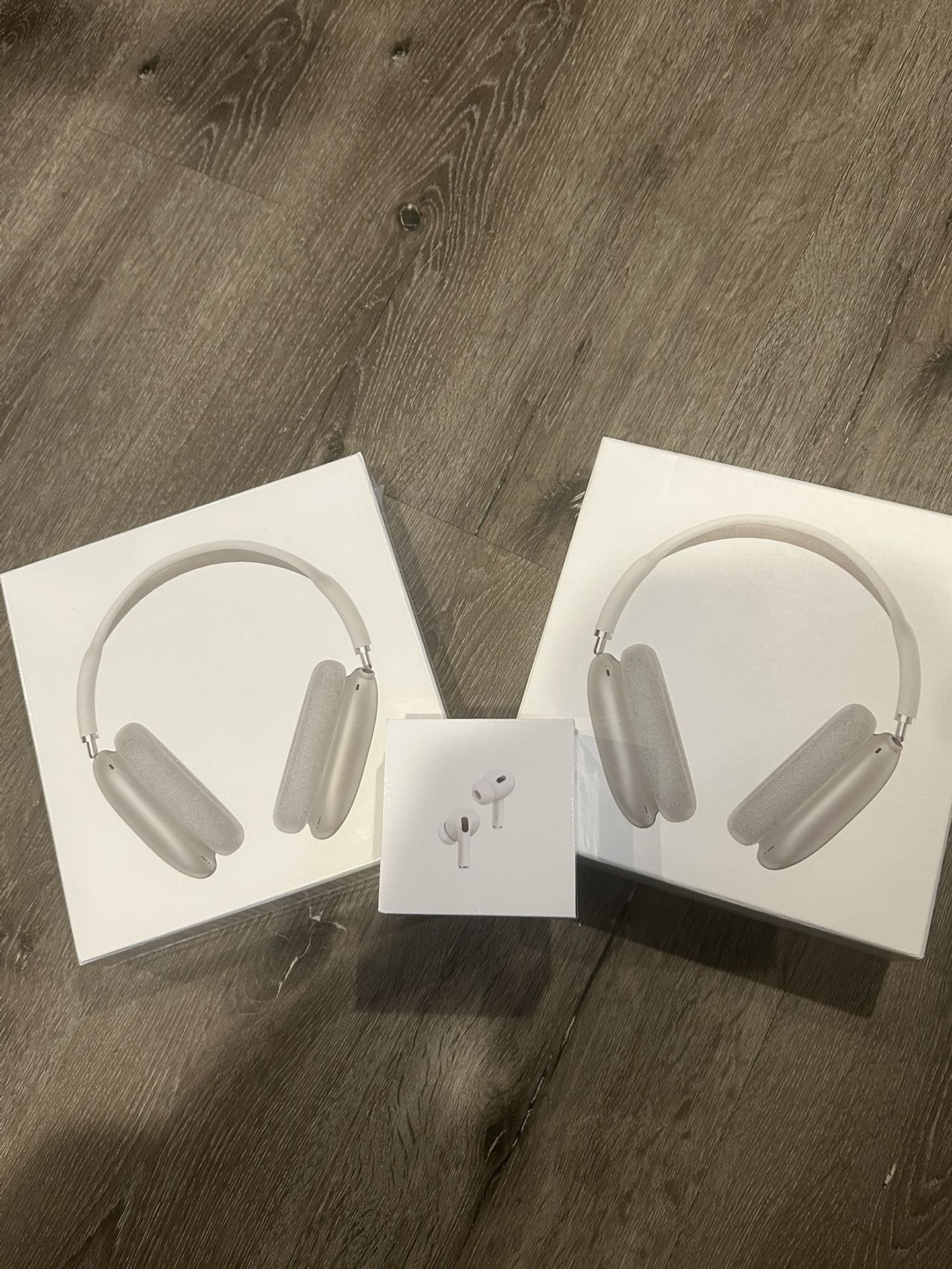 AirPod Max’s/Pros
