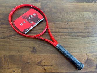 Wilson Defyer Pro 98 - Size 3 Grip