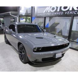 2019 Dodge Challenger SXT