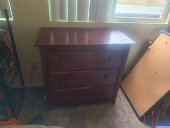 Dresser