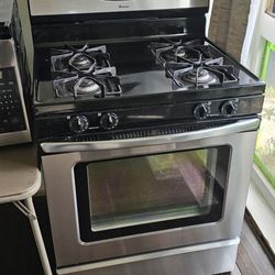 Stove , Microwave, Dishwasher