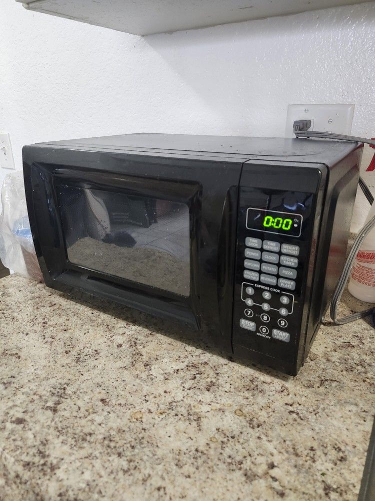Microwave 700wts