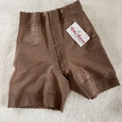 Cali Curves- Fupa control BoOty Lifting Shorts size L