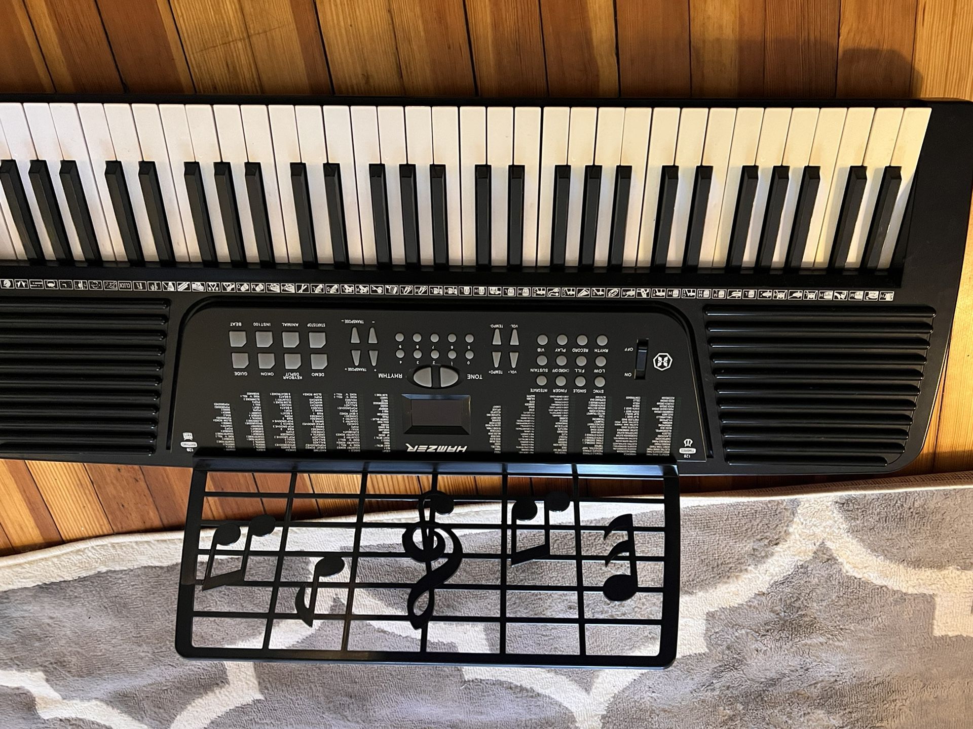 Hamzer Keyboard & Stand