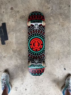 Tulum Complete Skateboard used great cndt.