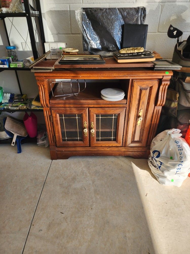 Oak Entertainment Console/Sideboard