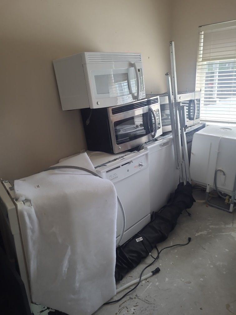 Dishwasher An Microwave For A 100