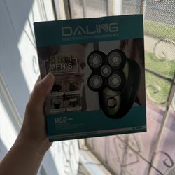 Daling Multifunction Grooming Kit